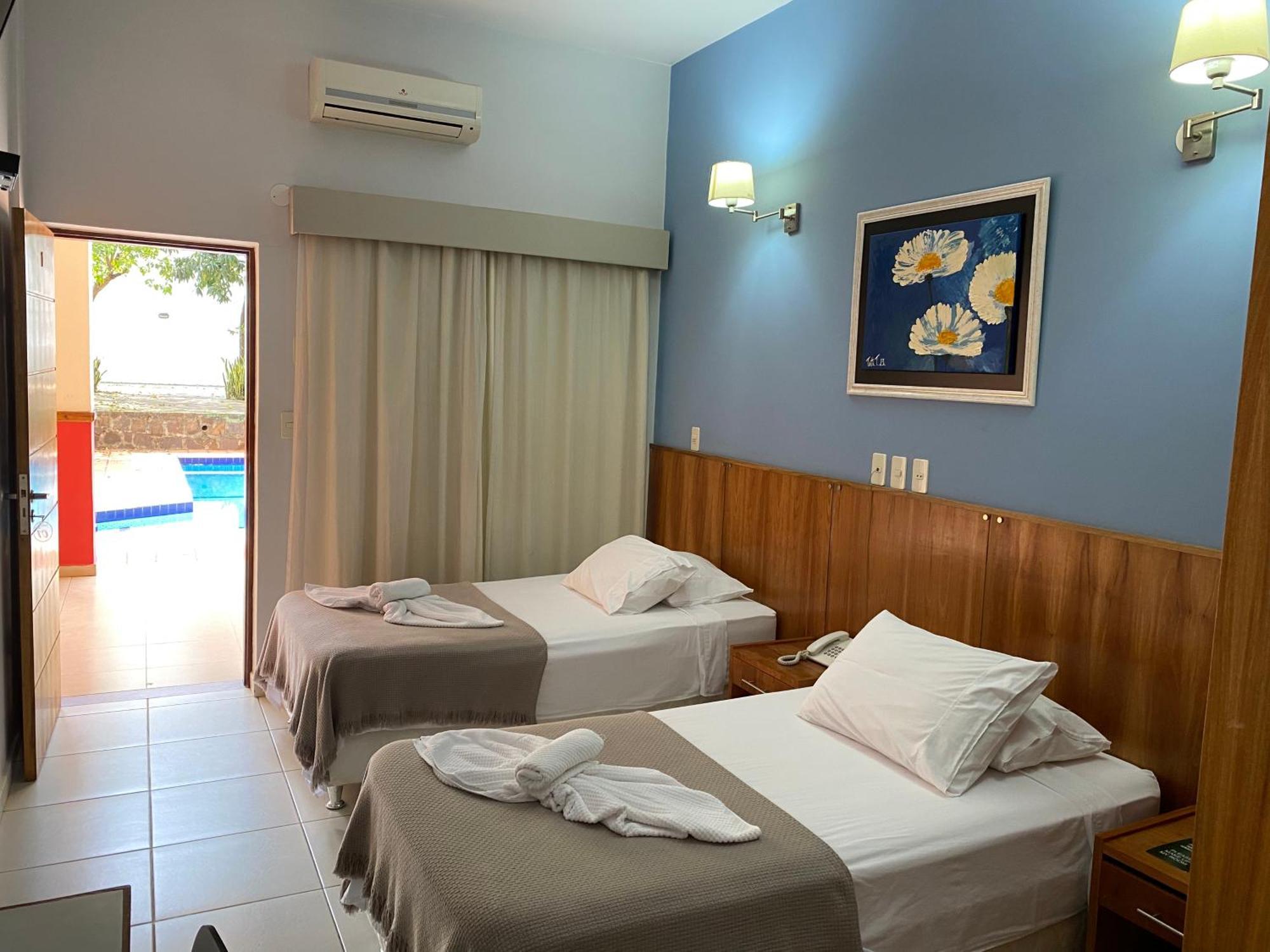 Terwindt Hotel เอนการ์นาซิออน ภายนอก รูปภาพ
