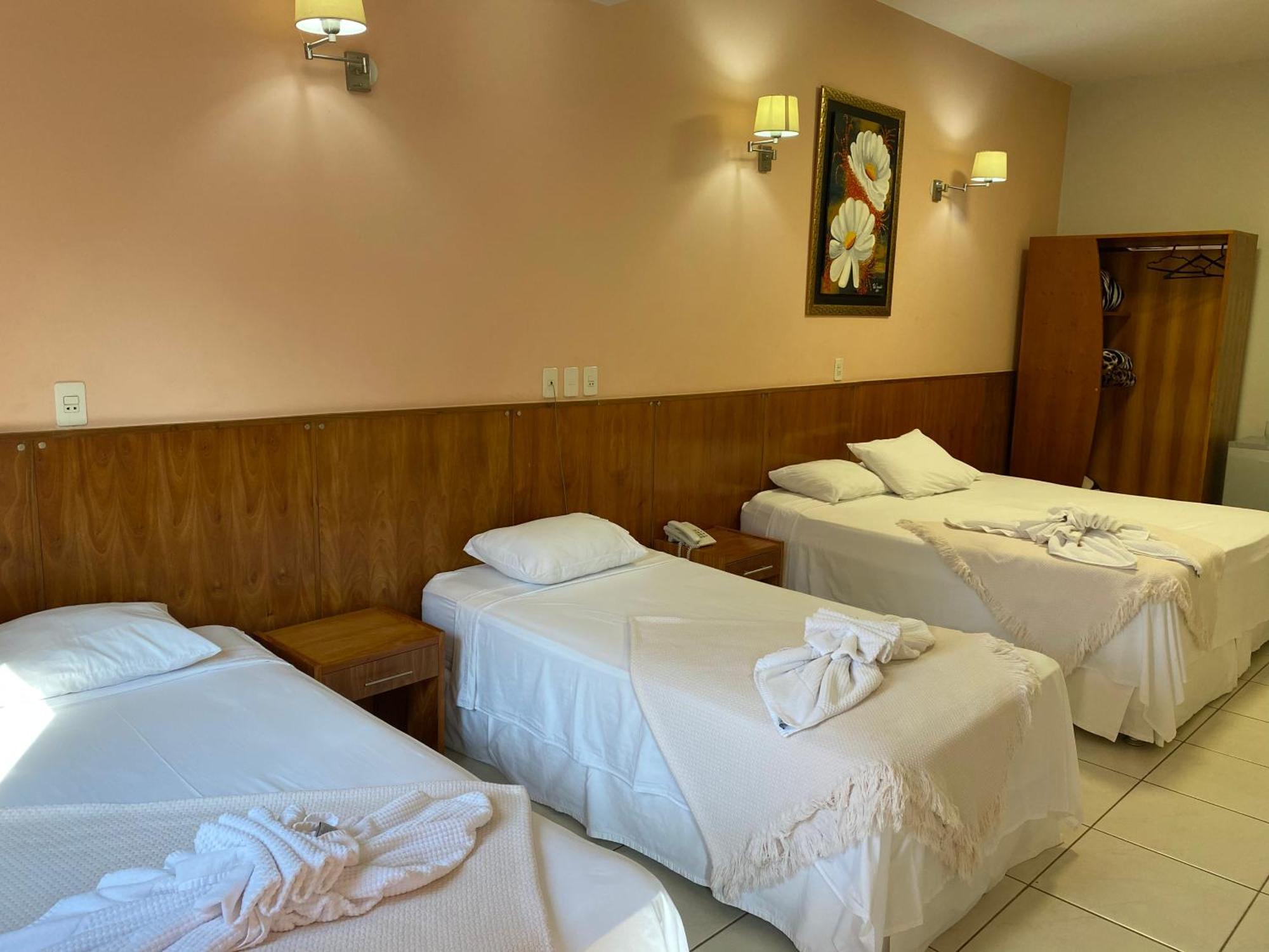 Terwindt Hotel เอนการ์นาซิออน ภายนอก รูปภาพ